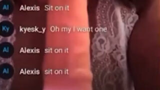 Shawty Bae Play dildo in livestream so hot