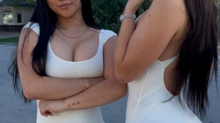 Aishah Sofey Nude with her friend so hot – Onlyfans video