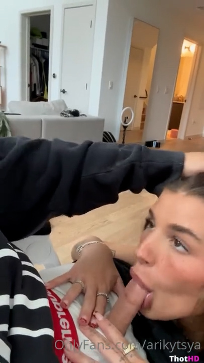 Arikytsya Play with Tity Cock – Onlyfans Sextape